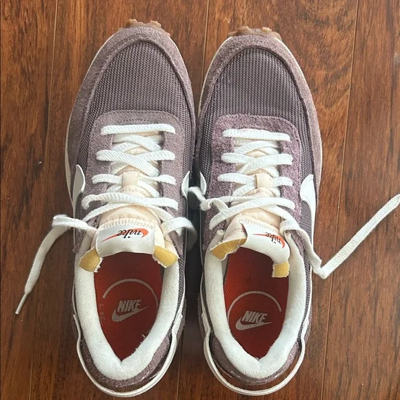 Nike Waffle Debut Vintage Sneakers - Picture 2 of 7